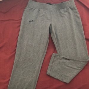 Used Capri under Armour Leggings